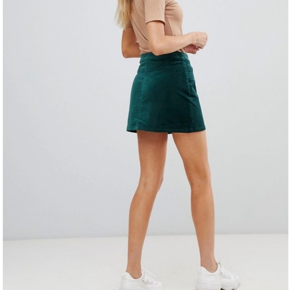 JCREW Green crushed velvet mini skirt - Picture 4 of 8